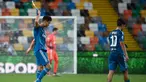 Penyerang Juventus, Cristiano Ronaldo, tampak kecewa usai kalah menghadapi Udinese pada laga lanjutan Serie A di Dacia Arena, Jumat (24/7/2020) dini hari WIB. Juventus kalah 1-2 atas Udinese. (AFP/Marco Bertorello)