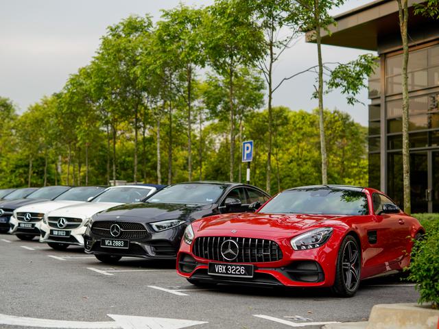 Tiga Lokasi Penjualan Mobil Bekas Mercedes Benz Di Jakarta Otomotif Liputan6 Com