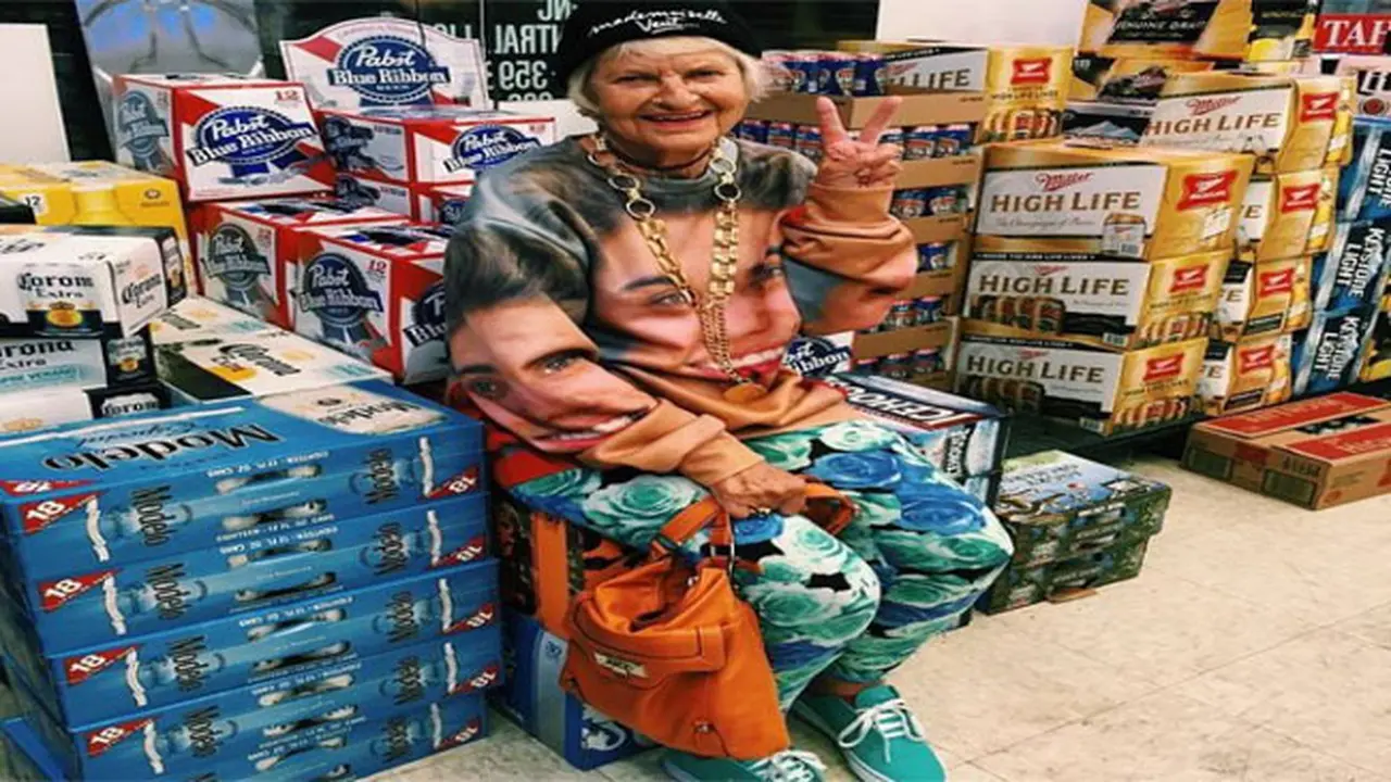 Baddie Winkle, Nenek 87 Tahun 