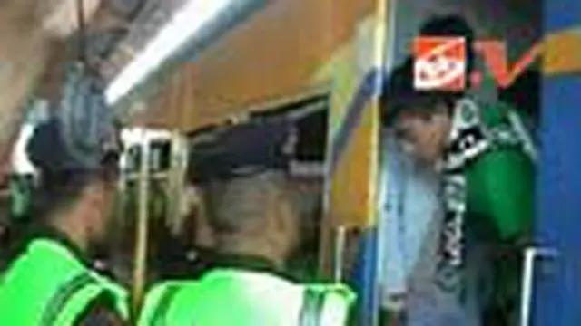Polisi Hadang Bonek