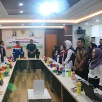 Kecerdasan anak bisa dilatih dengan bermain peran jadi anggota dewan (@KidZania)