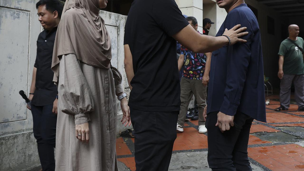 Dhini Aminarti dan Dimas Seto Kenang Sosok Ayah Baim Wong, Dikenal Sebagai Sosok yang Penyayang