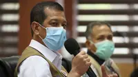 Ketua Satuan Tugas Penanganan COVID-19 Doni Monardo menerangkan kehadiran vaksin yang tengah diupayakan kini bukan berarti langsung mampu menghentikan penularan COVID-19 saat rapat koordinasi di Aceh, Sabtu (26/9/2020). (Badan Nasional Penanggulangan Bencana/BNPB)
