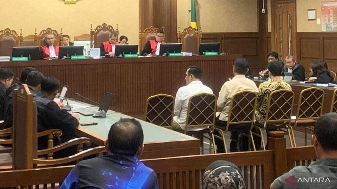 Terungkap! 3 Terdakwa Rintangi Penegakan Hukum Korupsi Timah, CPO, dan Gula Lewat Buzzer & Opini Negatif