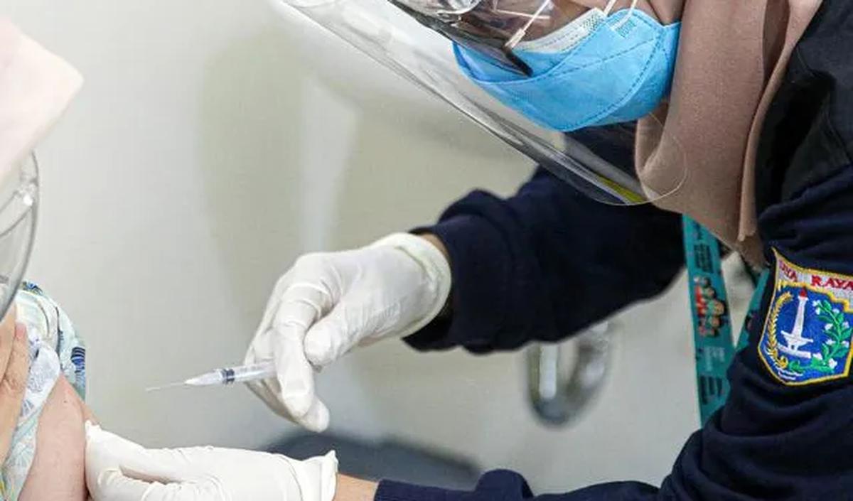 Menteri Kesehatan Budi Gunadi Sadikin mengatakan, UU ini mengubah banyak hal. Di antaranya, mempercepat pemerataan dokter dan dokter spesialis. Budi yakin dengan adanya UU Kesehatan ini, Indonesia bisa mengatasi masalah kekurangan dokter dan dokter spesia