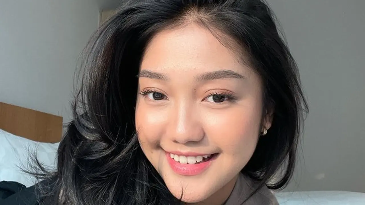 Potret terbaru Chandrika Chika (Sumber: Instagram/chndrika_)