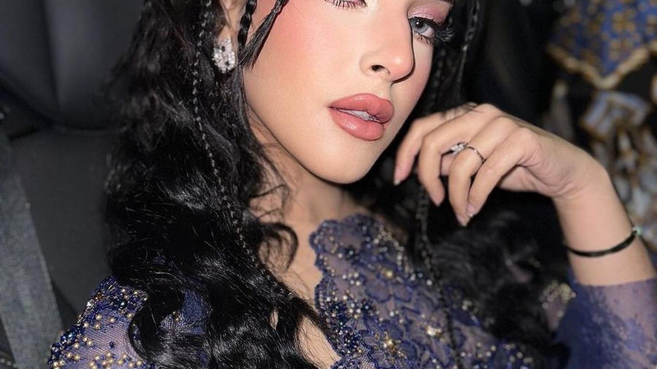 Makeup Glam