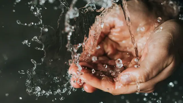 “Oil-Free” Tak Selalu Aman, Terutama Jika Tak Sesuai Jenis Kulit