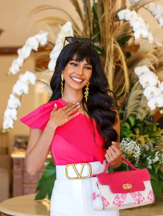 Vina Anggi Sitorus [Foto: Instagram/vinaanggisitorus]