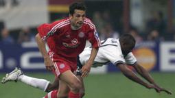 Hasan Salihamidzic. Sayap kanan Bosnia yang kini berusia 45 tahun dan telah pensiun pada Juli 2012 bersama VfL Wolfsburg dan kini menjabat sebagai Direktur Olahraga Bayern Munchen ini pernah menjuarai liga top Eropa bersama Bayern Munchen di Liga Jerman. Ia meraihnya sebanyak 6 kali yaitu di musim 1998/1999 hingga 2000/2001, 2002/2003, 2004/2005 dan 2005/2006. Ia juga pernah merumput di Liga Italia bersama Juventus selama 4 musim mulai 2007/2008 hingga 2010/2011, namun semuanya gagal berujung gelar usai direbut Inter Milan (2007/2008 hingga 2009/2010) dan AC Milan (2010/2011). (AFP/Gabriel Bouys)