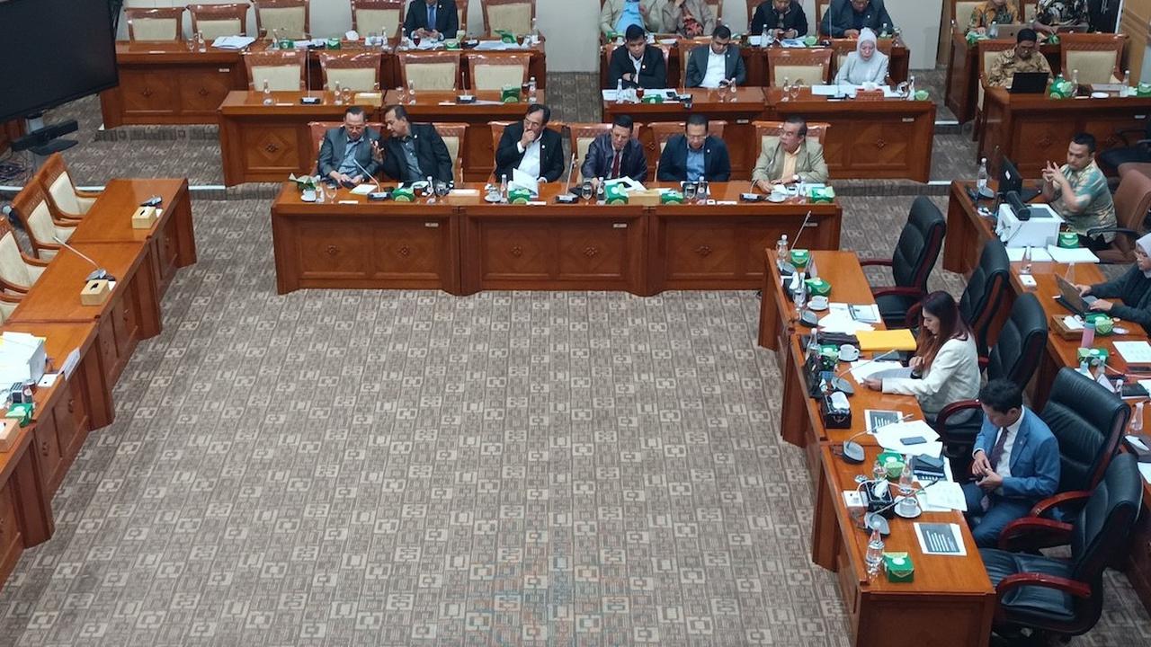 Tak Ada Keterwakilan Perempuan dalam Daftar Pimpinan KPK, Ini Alasan DPR