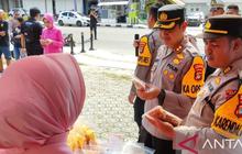 Polres Bangka Gelar Gerakan Pasar Murah di Sungailiat, Jaga Stabilitas Harga Jelang Lebaran