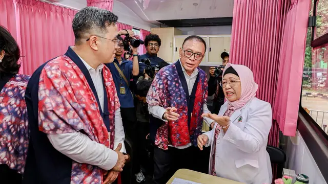 Pertamina Perluas Akses Deteksi Dini Kanker Payudara, Serahkan Mobil Mamografi kepada YKPI