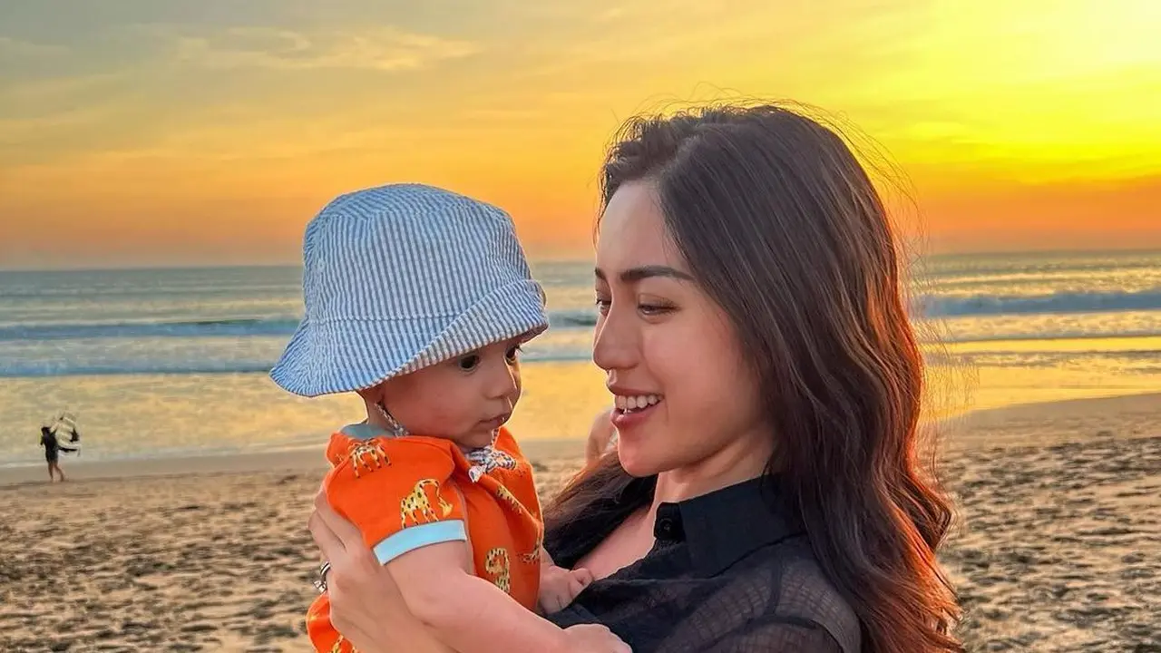 Jessica Iskandar dan Don Azaiah Jan Verhaag. (Foto: Dok. Instagram @inijedar)