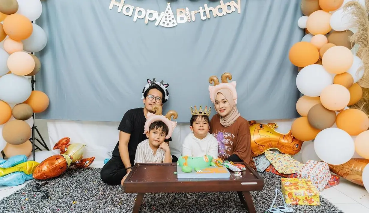 Ayus Sabyan dan Ririe Fairus kompak Rayakan Ultah Anak (Instagram/ririe_fairus)