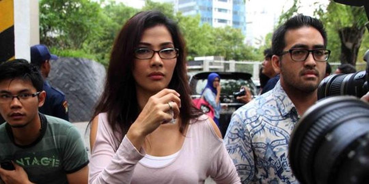 Nadia Mulya
