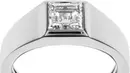Karya lain yang menarik perhatian adalah cincin Chopard “Happy Diamond”, yang juga dibuat dari emas putih dan dijual kembali dengan harga sekitar $2.300 di platform seperti 1stDibs. Koleksi Happy Diamond terkenal dengan desainnya yang playful, memadukan berlian mengambang yang menambah kilauan unik. [Dok/Time International].