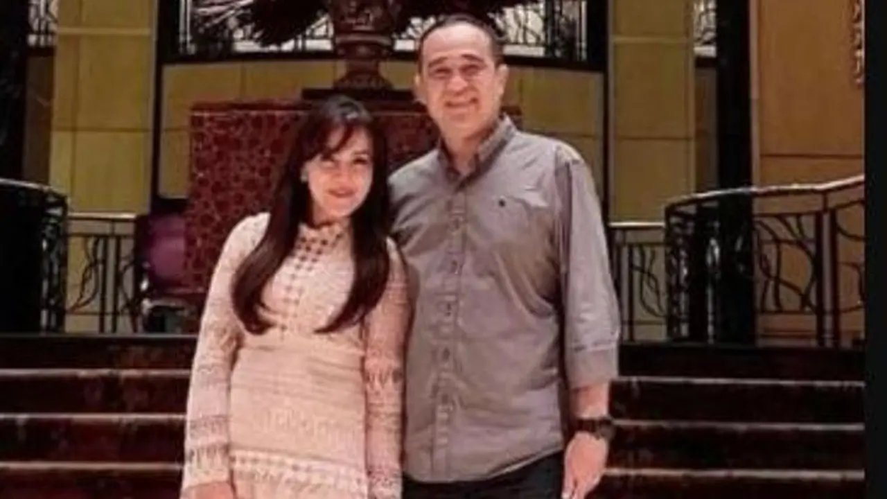 Beredar kabar, istri Rafael Alun, Ernie Meike Torondek diduga tidak memiliki Nomor Induk Kependudukan (NIK).
