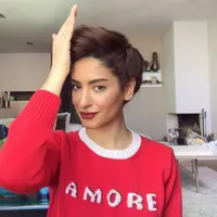 Gaya rambut boyish, kece abis! (Instagram/sarahangius).