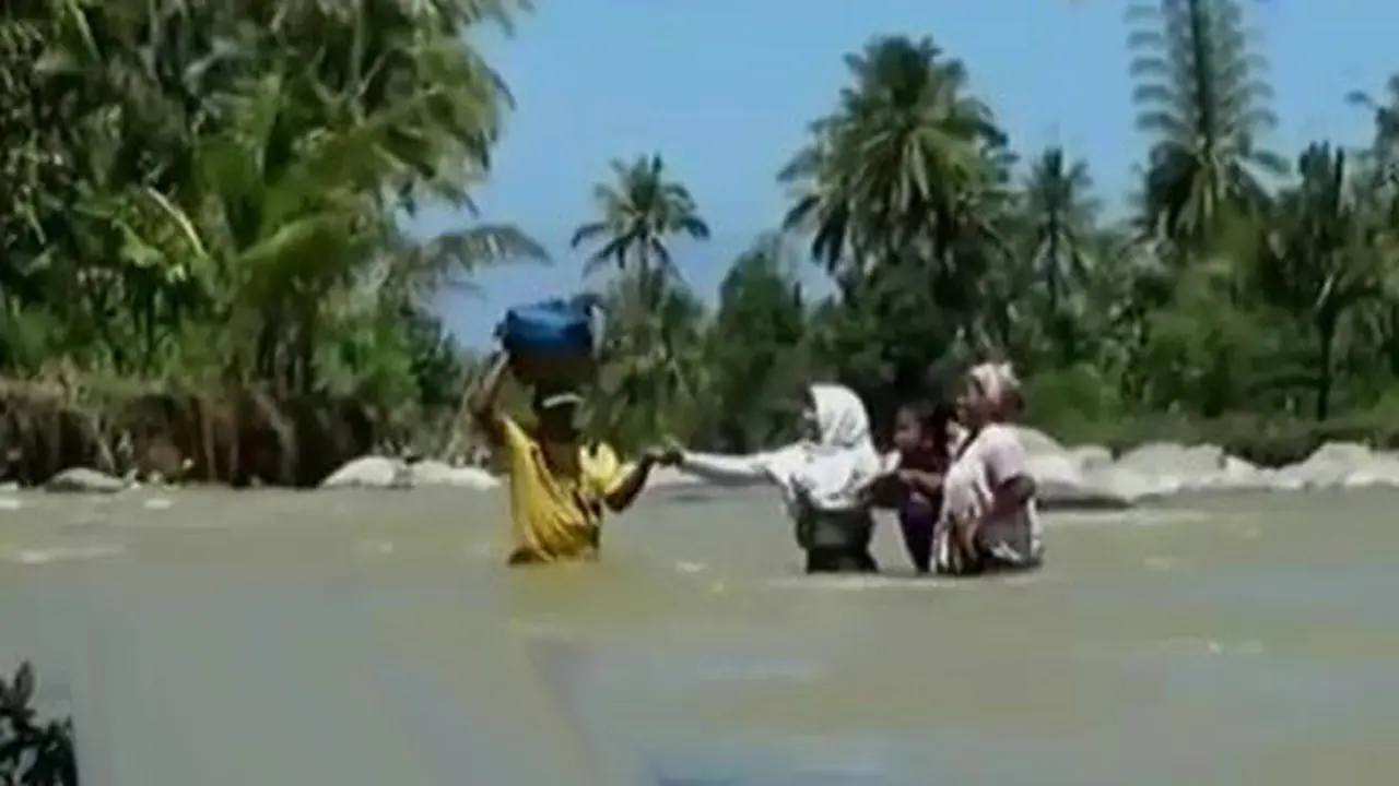 Siswa SD Menantang Maut hingga Heboh Kolom Akte Lahir