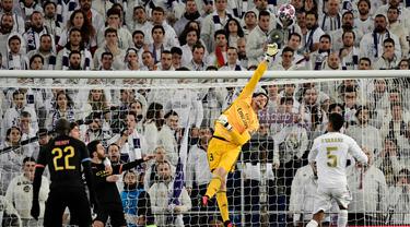 Laga Liga Champions Man City Vs Real Madrid Dan Juventus Vs Lyon Ditunda Bola Liputan6 Com