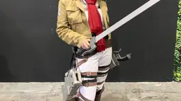 Tak diketahui barang yang dibeli Cinta Kuya, namun yang pasti putri Astrid Kuya ini jatuh cinta dengan anime. Ia kerap mengikuti kontes cosplay anime di kota besar seperti Jakarta hingga Los Angeles. (Liputan6.com/IG/cintakuya)