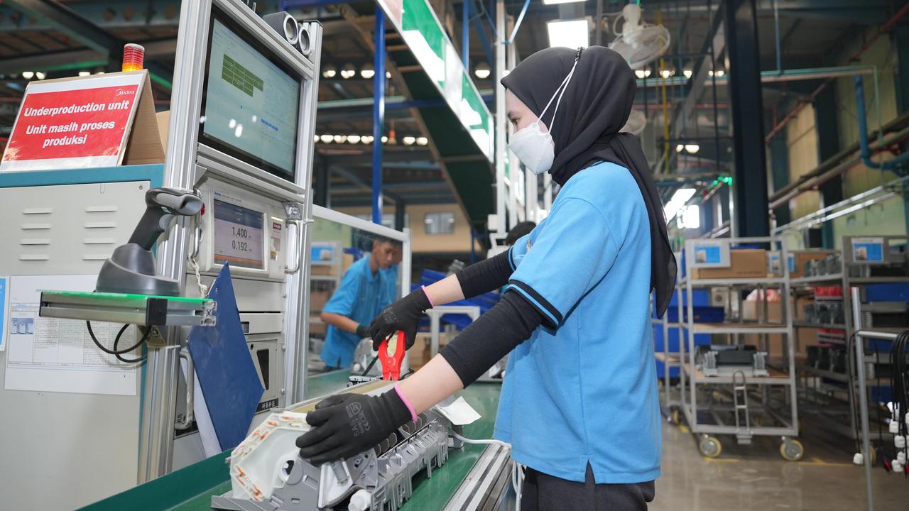 Dampak Konflik Timur Tengah Mulai Terasa, Indeks Kepercayaan Industri RI Turun di Juni 2025