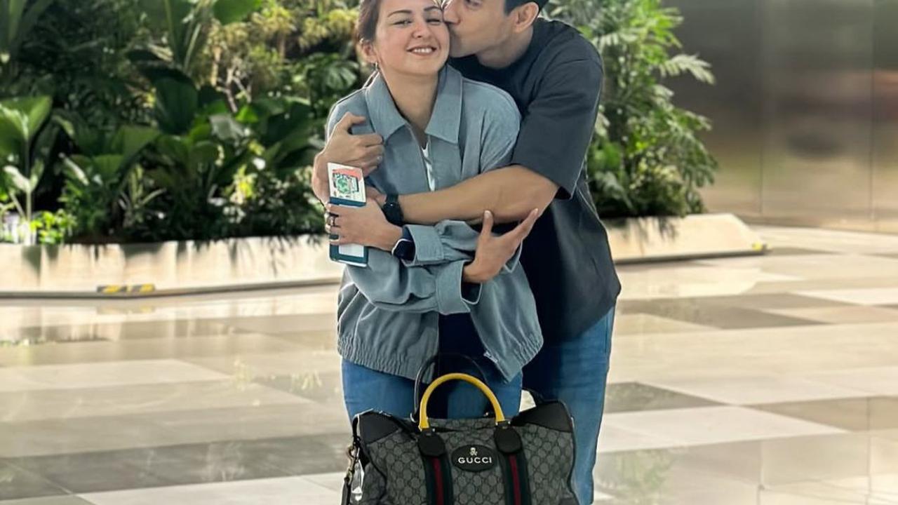 Cinta yang Bertahan 18 Tahun, Potret Manis Donna Agnesia dan Darius Sinathrya
