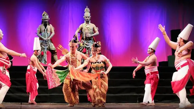 Fungsi Seni Teater