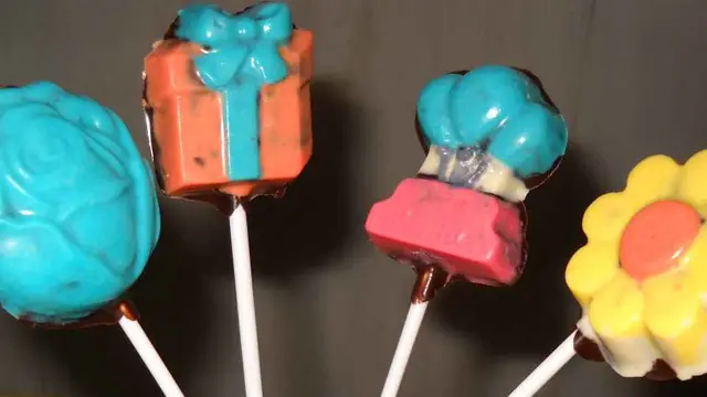 Ragam Kreasi Kudapan Cokelat dari awrcaklet, Bikin Happy Para Choco Lover! (1)