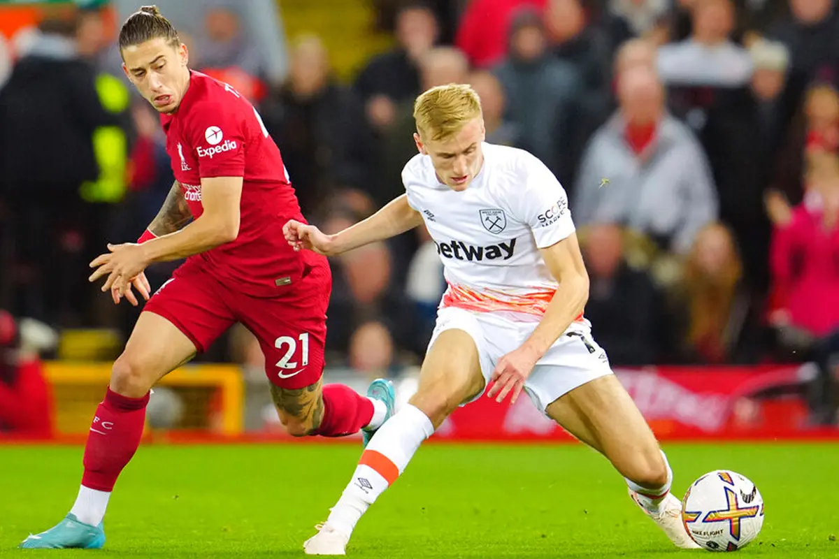 Darwin Nunez Bawa Liverpool Taklukkan West Ham United di Liga Inggris