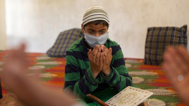 FOTO: Melihat Anak-Anak Kashmir Belajar Al-Quran Selama Ramadan