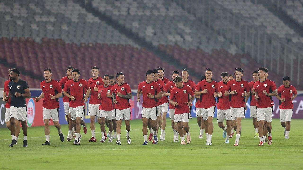FOTO: Latihan Terakhir Timnas Indonesia Jelang Laga Melawan China