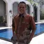 Soetrisno Bachir lahir pada 10 April 1957 dan dibesarkan dari keluarga pedagang di Pekalongan, Jawa Tengah