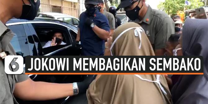 VIDEO: Jokowi Meyapa Warga dan Membagikan Sembako