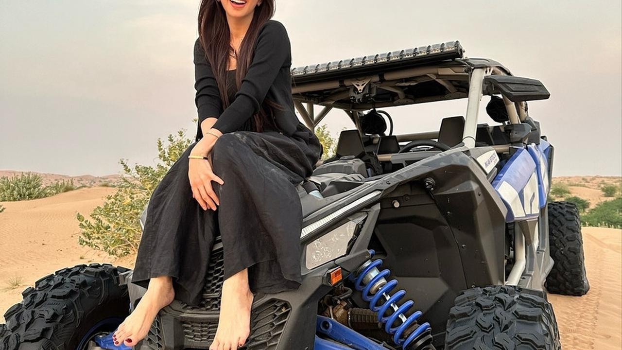 Berwisata di Desert Safari Dubai