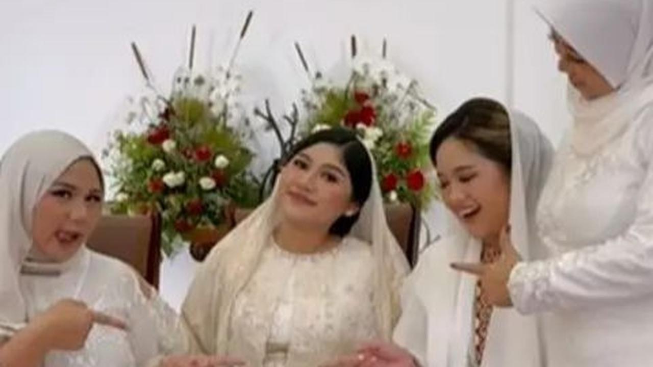 Memasuki trimester kedua, Erina sudah tampak tak sabar menanti kelahiran sang buah hati.