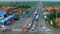 Kemacetan parah terjadi di ruas tol Pejagan mengarah ke Brebes Timur