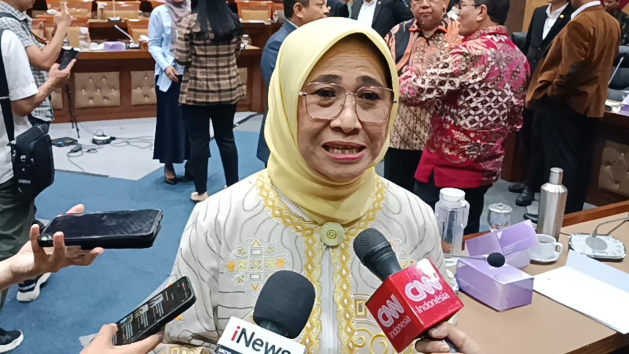 BEM Fisip Unair Sempat Dibekukan, DPR Ingatkan Kampus Tak Batasi Kebebasan Berorganisasi Mahasiswa