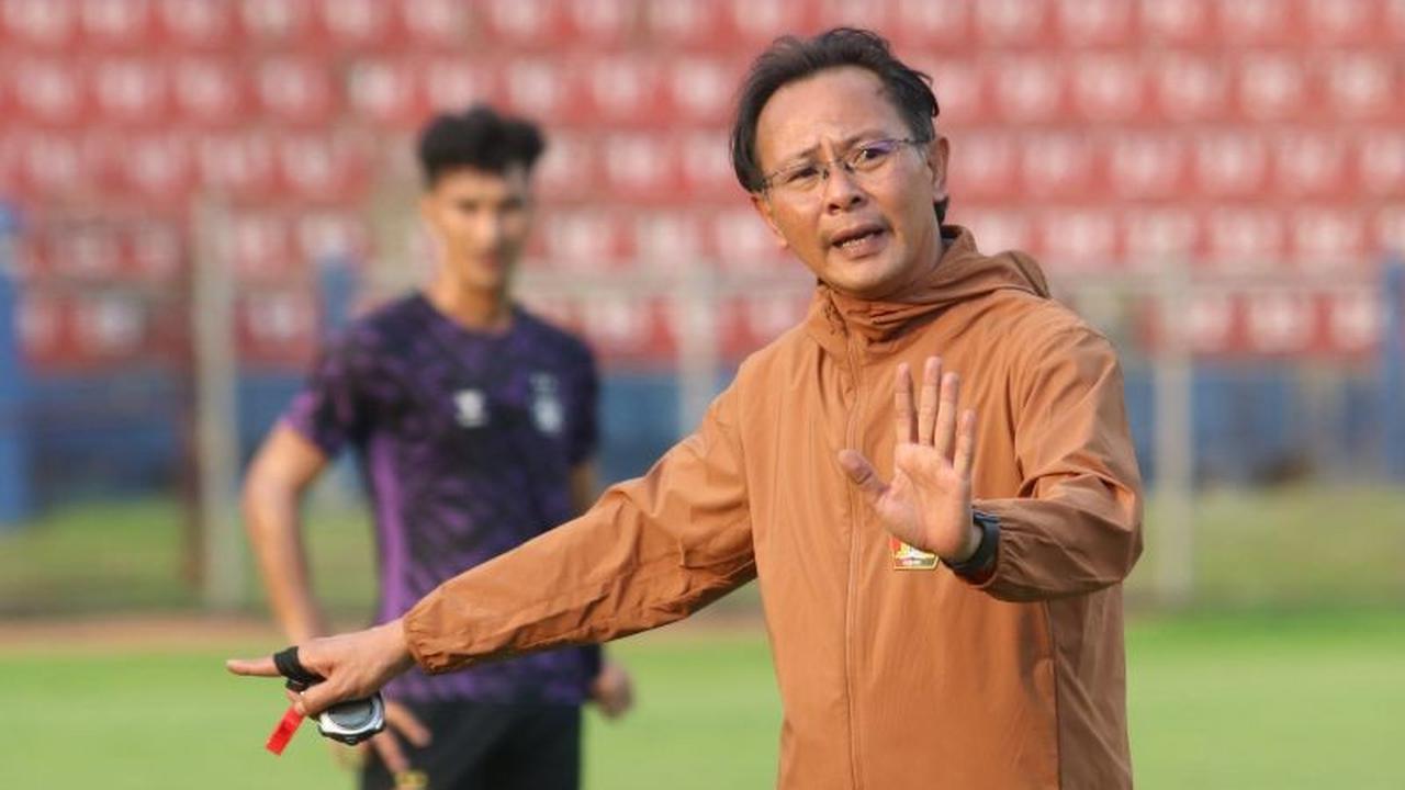 Ong Kim Swee Sambut Laga Persik vs Persija di Stadion Manahan, Optimis Raih Poin Penuh