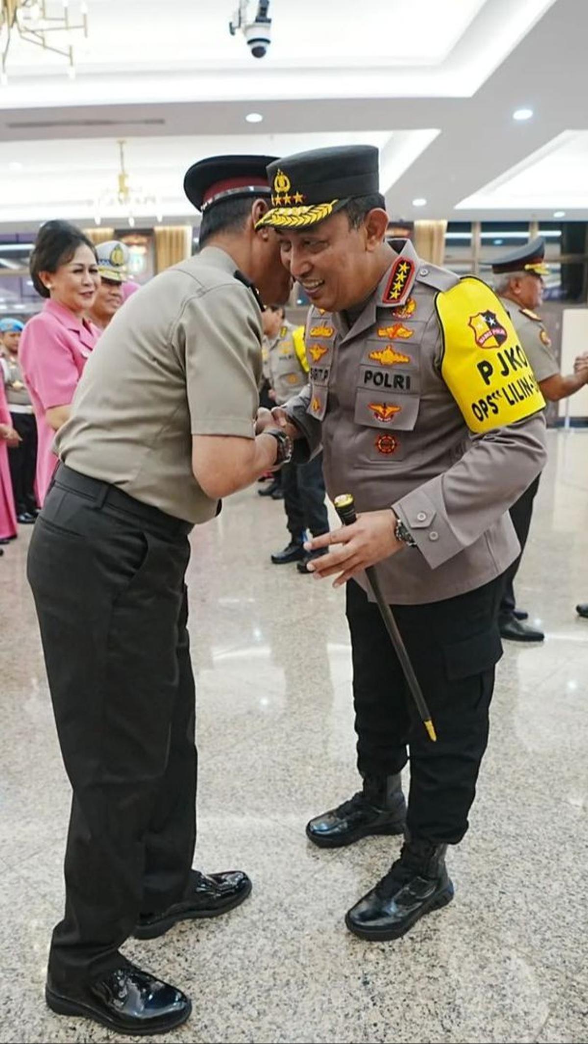 Dan kini, Komjen Rudy Heriyanto menduduki posisi sebagai Sekretaris Jenderal Kementerian Kelautan dan Perikanan.