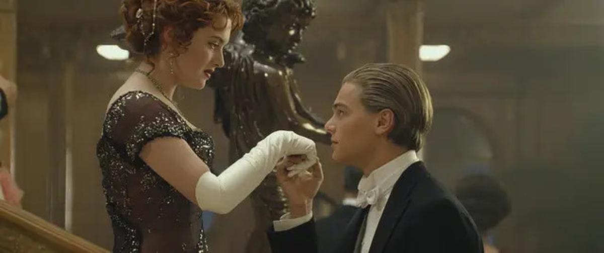 Kate Winslet Ungkap Fakta Mengejutkan Adegan Kematian Leonardo DiCaprio di Titanic