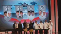 Pengundian nomor urut empat paslon di Pilkada Jabar 2018 (Liputan6.com/Huyogo Simbolon)