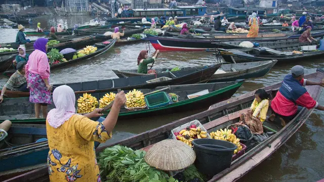 Pasar Apung Sungai Kuin