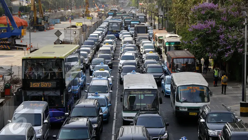 20150907-Macet di MH Thamrin-Jakarta