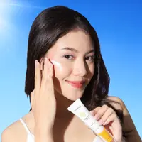 Sunscreen water based dari Mirukaku jadi kuncian perlindungan kulit secara maksimal dari bahaya sinar UV (Mirukaku)