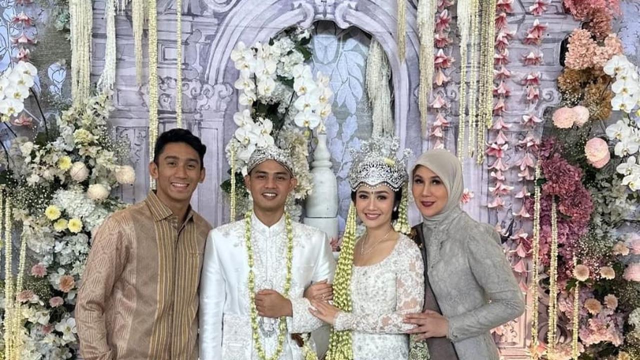 Sederet Seleb yang Hadiri Akad Nikah Febby Rastanty, Beri Ucapan Menyentuh - Bikin Suasana Hangat