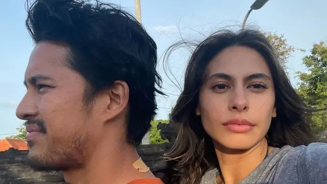 Morgan Oey dan Valerie Thomas