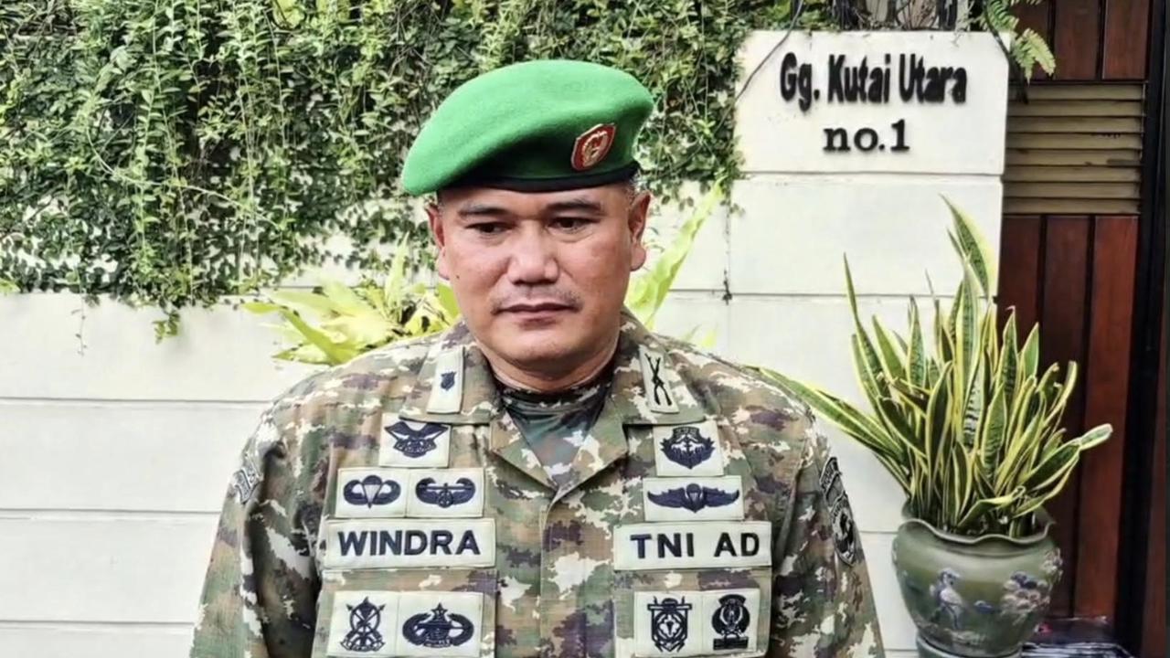 Momen Haru Mayor Windra Sanur Berpamitan Setelah 8 Tahun Jadi ‘Perisai Hidup’ Jokowi
