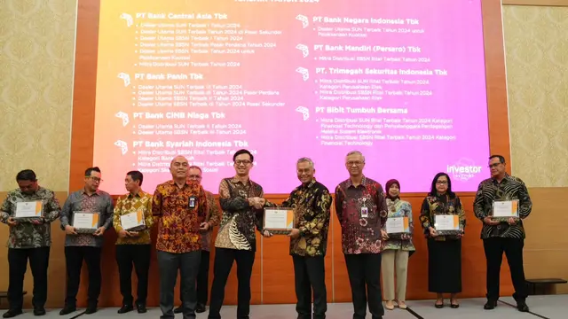 Bibit mendapatkan penghargaan dari Kementerian Keuangan (Kemenkeu) sebagai Mitra Distribusi Surat Berharga Negara (SBN) kategori fintech. (Dok Bibit)